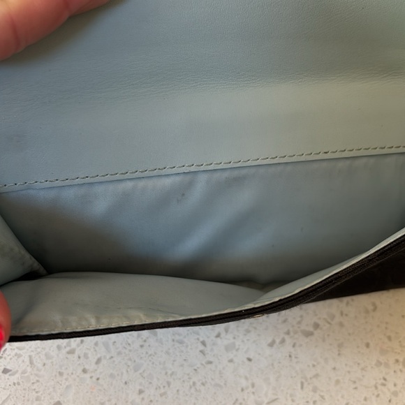 Coach Signature Black Canvas Snakeskin Printed Turn Lock Checkbook Bifold Wallet - Picture 7 of 8